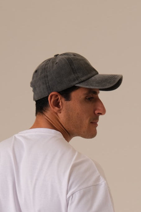 Grey Cap