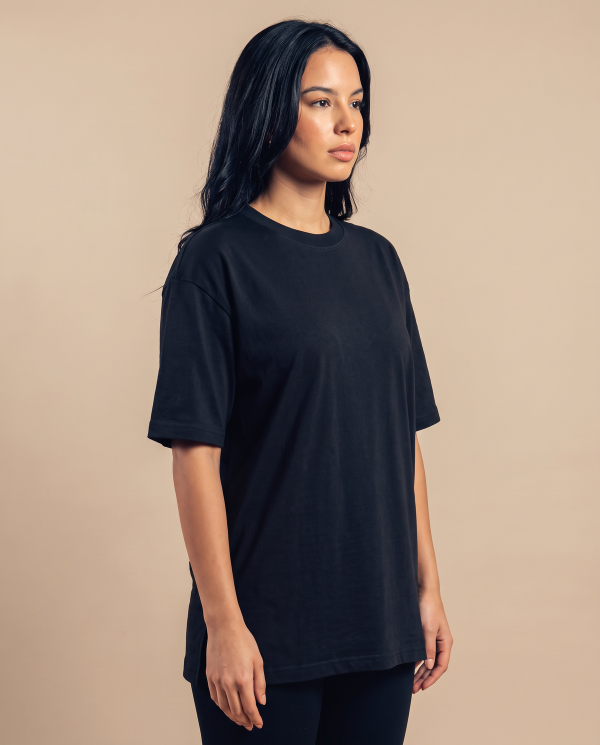 Coreline Black — magnific__threequarter-right-view-3545-degree-angle-lookbook__67444